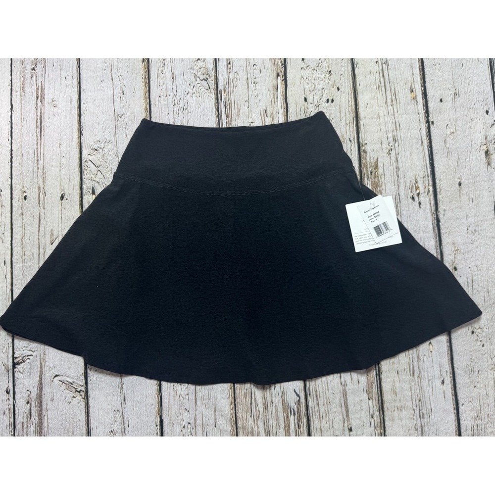 Beyond Yoga Spacedye Rally Skort Skirt Size Small Darkest Night NWT